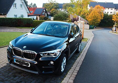 BMW X1 sDrive 18D, Advantage Buisiness Package, AHK