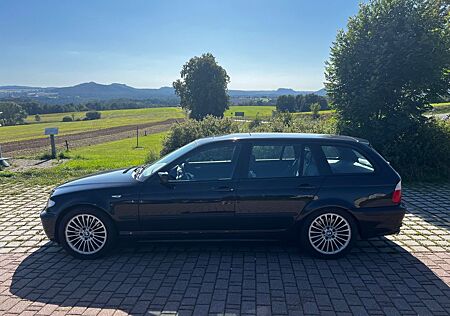 BMW 330i touring E46
