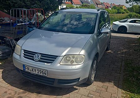 VW Touran Volkswagen Trendline
