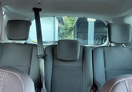 Renault Scenic Dynamique 2.0 16V 140 CVT Dynamique
