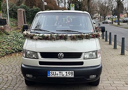 VW T4 Caravelle Volkswagen 2,5-l-Diesel TDI 75kW syncro St...