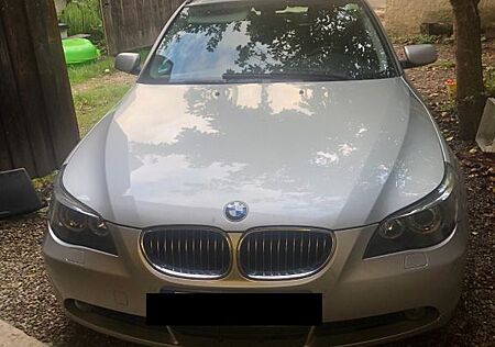 BMW 525d A touring -