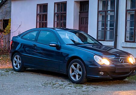 Mercedes-Benz CL 200 C200 Kompressor (CL 203) Sportcoupe