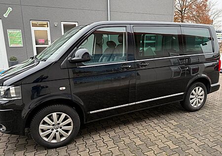 VW T5 Multivan Volkswagen Highline AHK 7 Sitzer