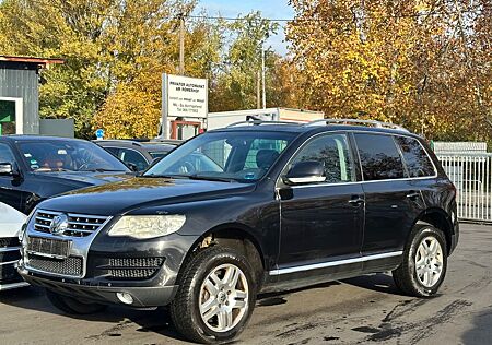 VW Touareg Volkswagen V6 TDI LEDER/STANDHZ/AHK/R-CAM/TÜV NEU/