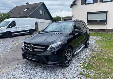 Mercedes-Benz GLE 43 AMG /Pano/360 Kamera/Totw/Distronic/AHK
