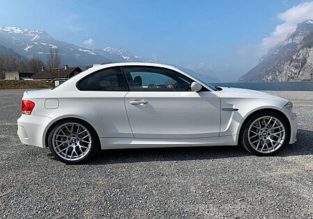 BMW 1er M Coupé - weniger als 20'000 KM - Neuwertig
