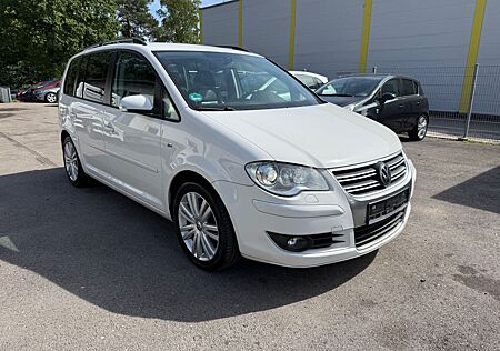 VW Touran Volkswagen 1.4 TSI R-Line Xenon Navi AHK