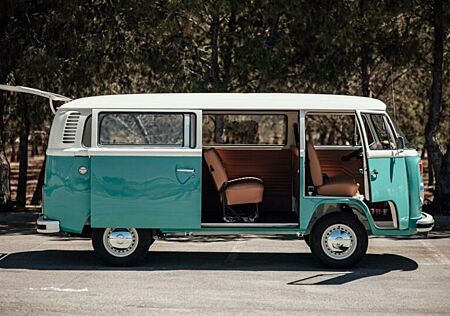 VW T2 Volkswagen T2b