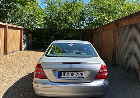 Mercedes-Benz 240
