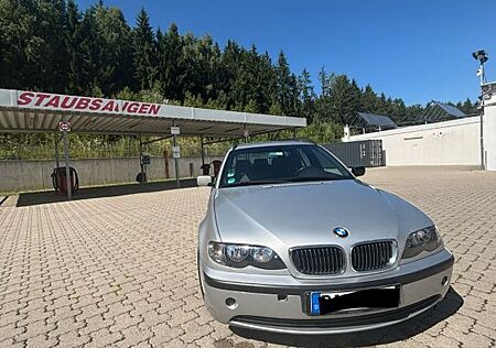BMW 318i touring -