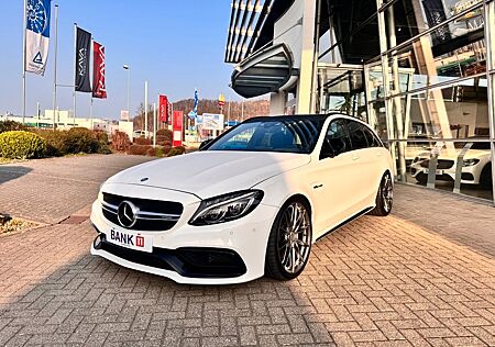 Mercedes-Benz C 63 AMG *V8*Performance*Pano*HUD*Burmester*Night
