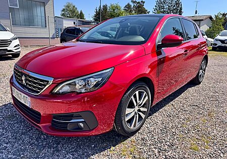 Peugeot 308 PureTech 130 Automatik 2019/03