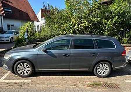 VW Passat Variant Volkswagen 1.6 TDI Comfortline BMotion T...