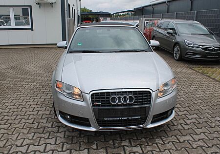 Audi A4 Cabriolet 3.0 TDI quattro*NAVI*LEDER*1 HAND*