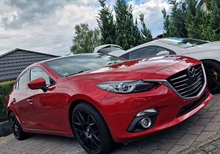 Mazda 3 2.2 SKYACTIV-D 150 Sports-Line Sports-Line