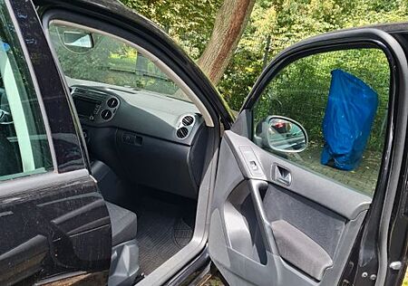 VW Tiguan Volkswagen 1.4 TSI 90 BlueMot ...