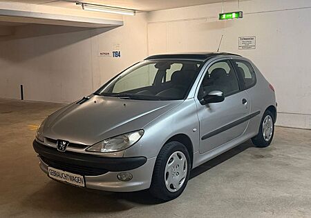 Peugeot 206 1.4 *Klima* Servo* TÜV*