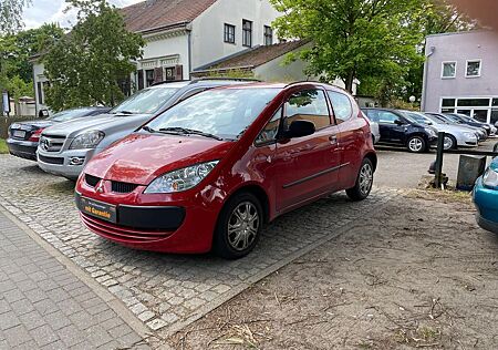 Mitsubishi Colt 3-trg. 1.1 Tüv neu