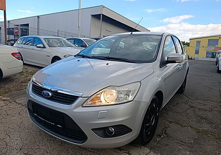 Ford Focus Lim. Style*SITZ-H*TEMPOMAT*KLIMA-A*TÜV NEU