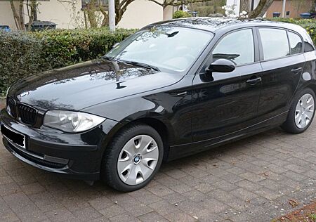 BMW 116i - 172 000 km, E 87, TÜV neu bis 01.2028
