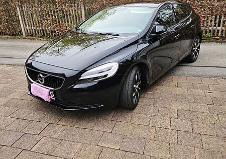 Volvo V40 T2 Momentum Momentum