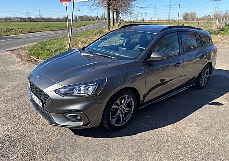 Ford Focus 1,0 EcoBoost Hybrid 114kW ST-Line Tur....