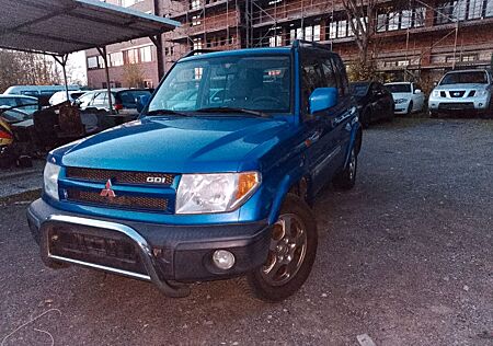 Mitsubishi Pajero 2,0 GDI Intense Intense