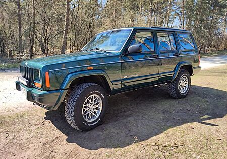 Jeep Cherokee Limited 4.0 Auto Limited