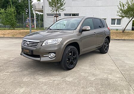 Toyota RAV 4 RAV4 Life 4X4 Navi Alcantara