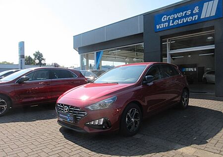 Hyundai i30 1.0T-GDi DCT TREND+NAVI RFK TEMP WINTERP 16"