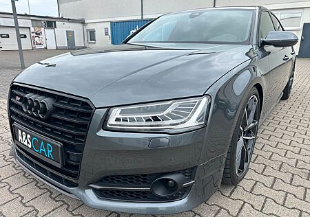 Audi S8 4.0 TFSI quattro plus-BOSE-KAMERA-VOLL-VOLL