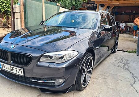 BMW 525d xDrive Touring -