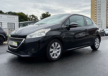 Peugeot 208 Access 1.4 d 1.HD TÜV & Service NEU!
