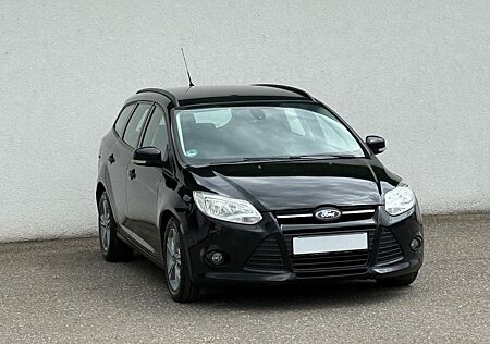 Ford Focus Turnier 1.6 TDCI Sync Edition/PDC/MFL/SHZ/