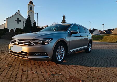 VW Passat Volkswagen 2.0 TDI SCR 140kW BMT Comfortline Com...