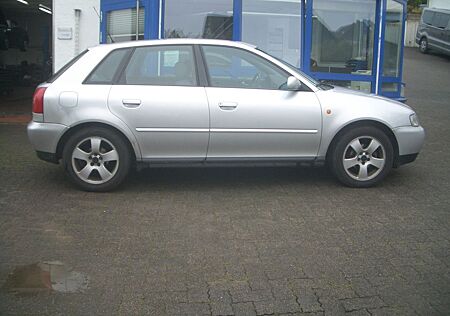 Audi A3 Automatik 8 fach Bereift