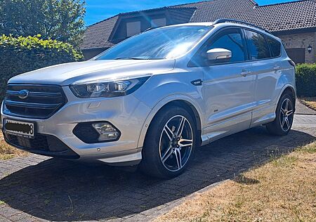 Ford Kuga 2,0 TDCi 4x4 132kW ST-Line PowerShift S...