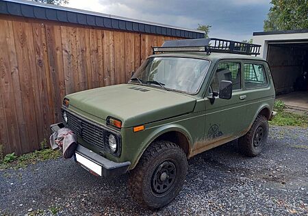 Lada Niva 1.7i Only Only