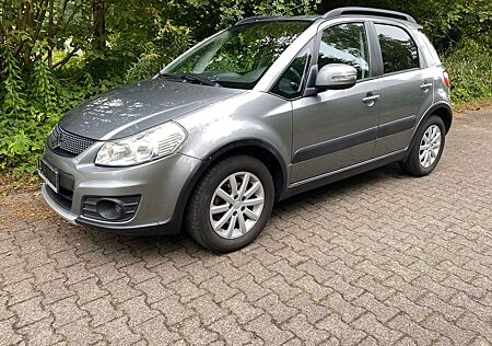 Suzuki SX4 1.6 VVT Comfort 1-Hand AHK TÜV NEU