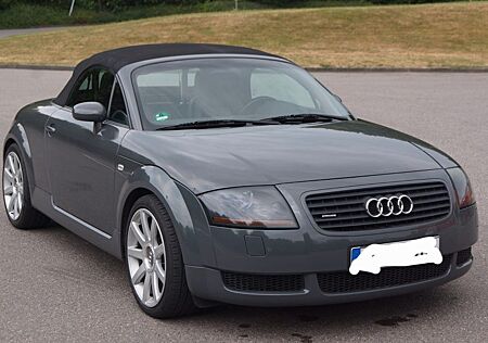 Audi TT Toller Roadster 1.8T 132 kW -