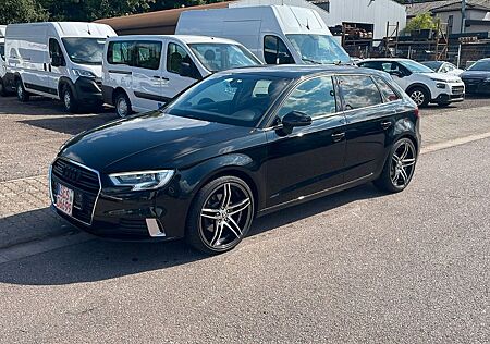 Audi A3 Sportback quattro sport*Zahnriemen Neu*
