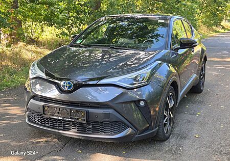 Toyota C-HR 1.8-l-VVTi Hybrid Team Deutschland