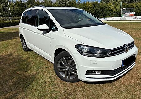 VW Touran Volkswagen 1.4 TSI 7 Sitze E Heckklape AHK