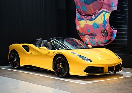 Ferrari 488 Spider *Full Carbon*Scuderia*Display