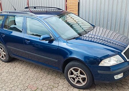 Skoda Octavia Combi 1.6 FSI Ambiente Ambiente
