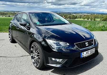 Seat Leon 2.0 TDI FR - Alcantara Sport Paket