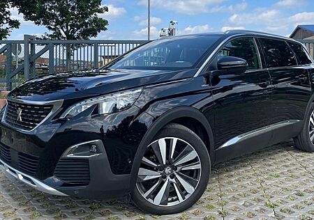 Peugeot 5008 Gt Pano/360kam/Massage/Memory/Key/Carplay