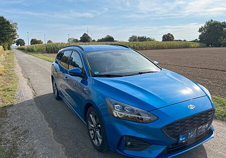 Ford Focus ST-Line 2.0 TDCi Automatik| TÜV neu