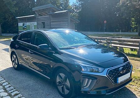 Hyundai Ioniq HYBRID, Garantie, TÜV/Service neu, 8-Fach